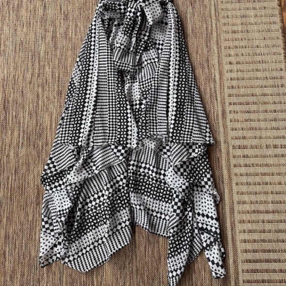 Beautiful Diva Collection Dress - Picture 4 of 6